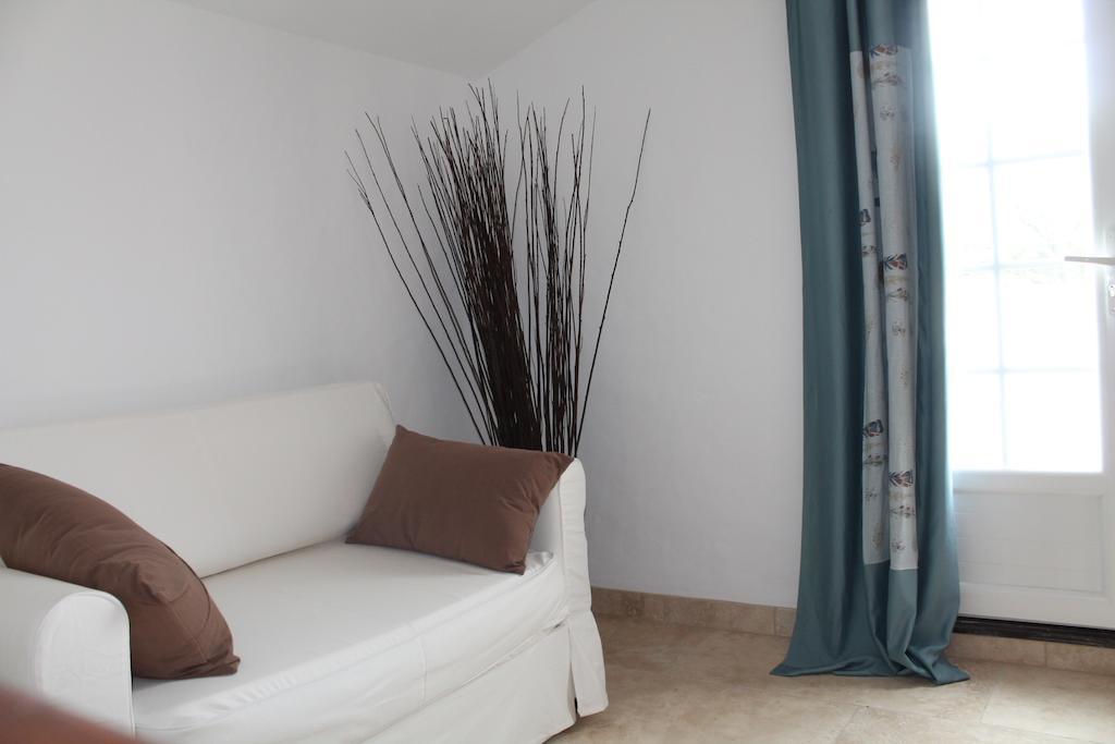 Residence Mas Du Tadorne Saintes-Maries-de-la-Mer Kamer foto